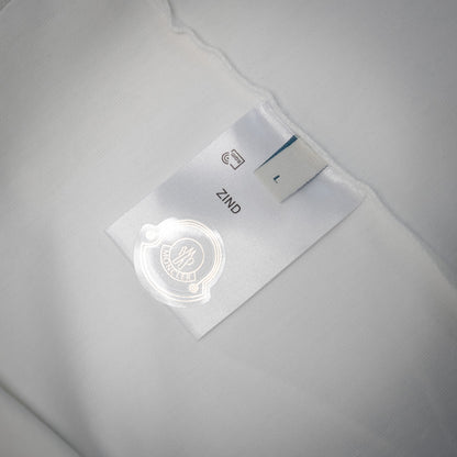 25ss's new early spring short-sleeved T-shirt with a pixelated, foamed logo print.