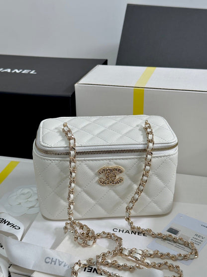 25C Vanity Case 17cm Yellow Caviar Leather Heart Rhinestone Light Gold Hardware 243418