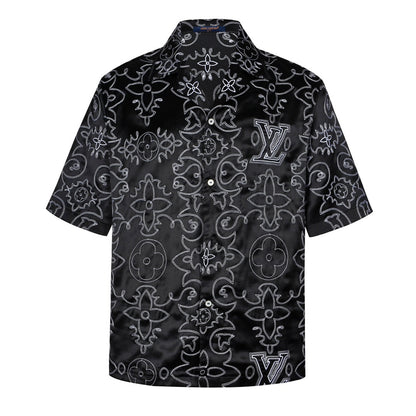 Arabesque boot thread embroidered short-sleeved shirt