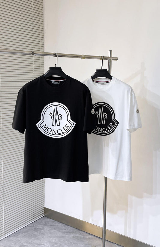 Spring/Summer new metal logo on chest t-shirt