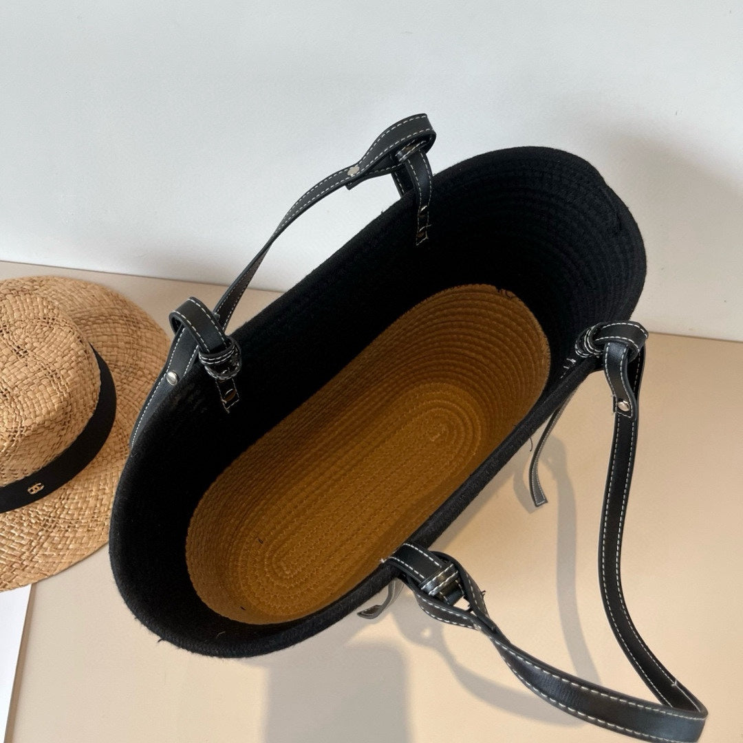 25 New Summer Woven Bags