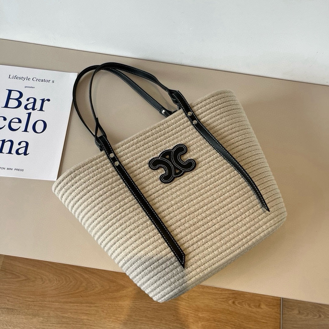 25 New Summer Woven Bags
