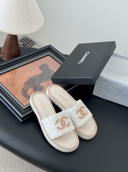 2025 Spring And Summer New Chain Shoes Collection