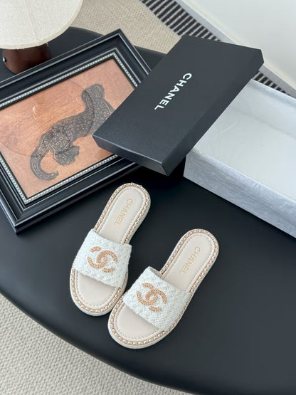 2025 Spring And Summer New Chain Shoes Collection