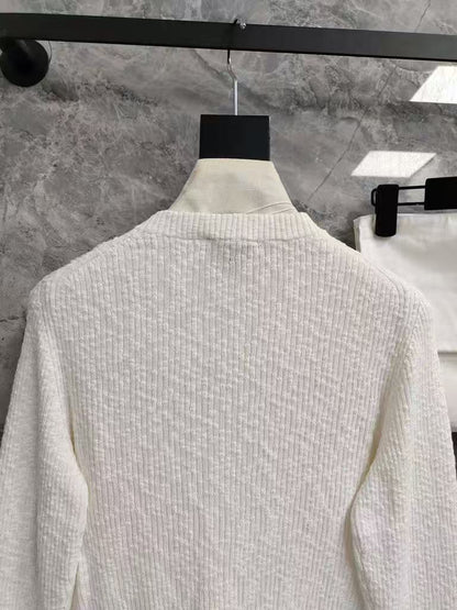 25 new white knitted cardigan