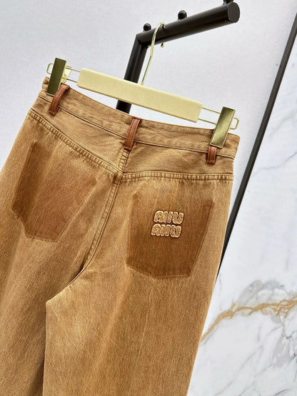 25Brown leather trim slim pants