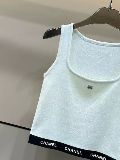25 Early Autumn Blended Knitted Vest