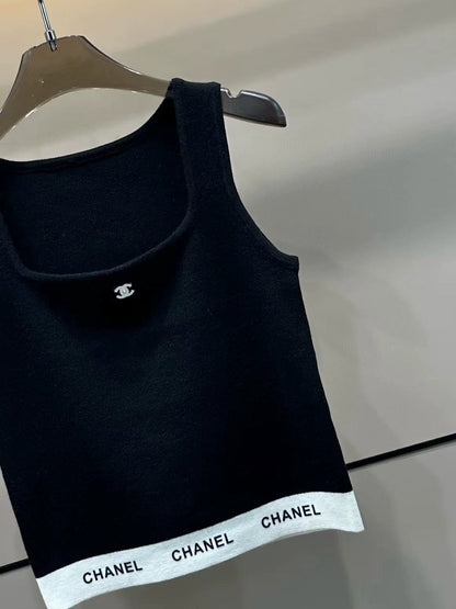 25 Early Autumn Blended Knitted Vest