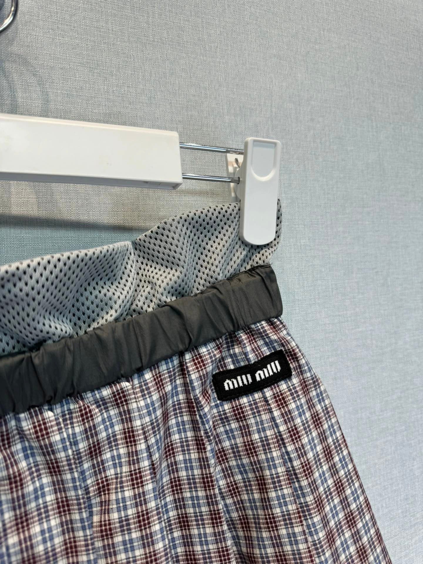25 Spring and Summer New Plaid Pleated Skirt