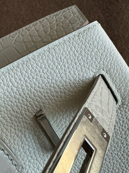 H touch handmade