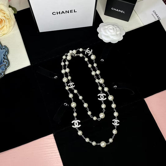 Pearl Silver Hardware Long Necklace 65cm with Crystals
