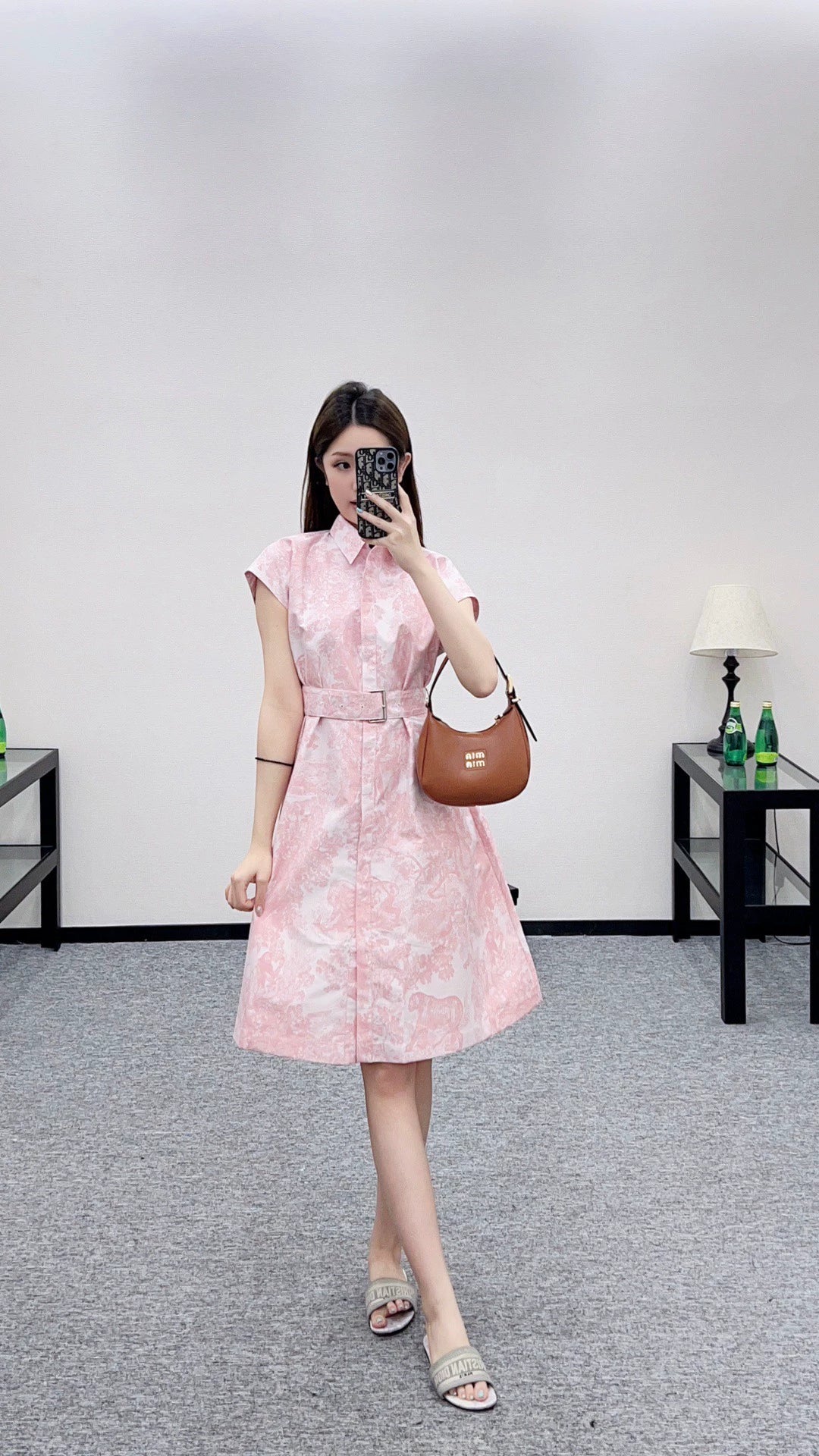 D 25 Belted jacquard dress