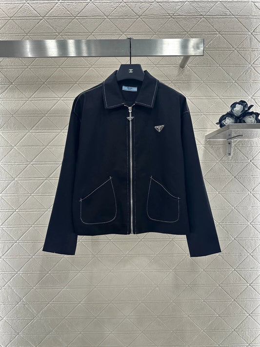 P 25 Zippered Outline Lapel Jacket