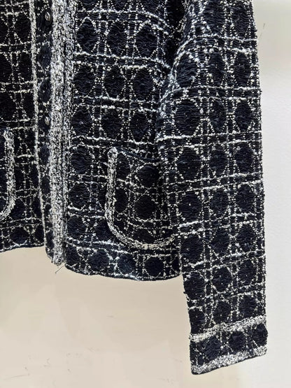 D 25 Lapel knitted cardigan