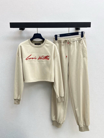 Round neck letter hoodie and pants set