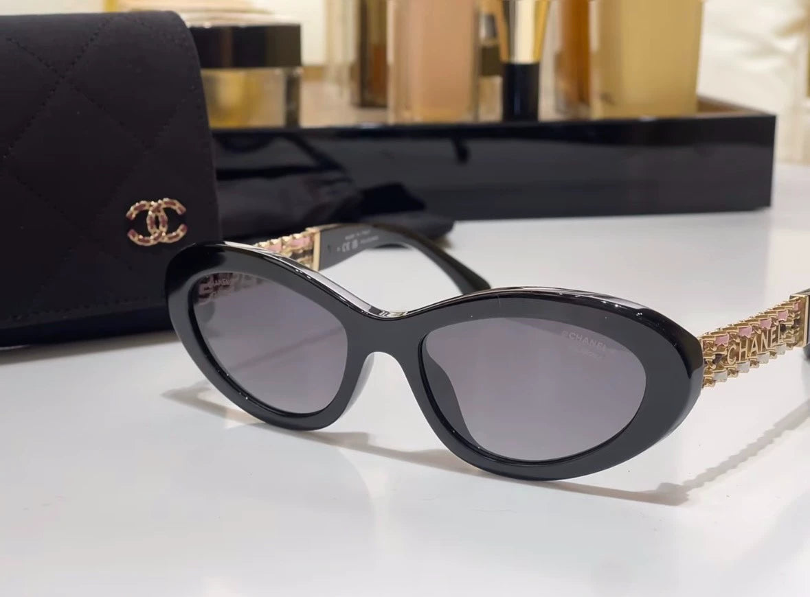 Butterfly shaped sunglasses