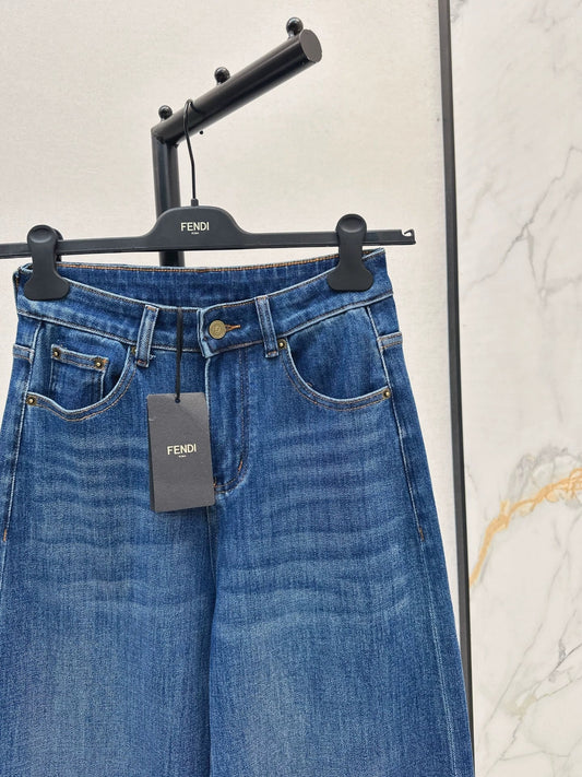 25fw Logo triangle decoration straight leg jeans