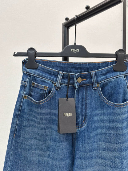 25fw Logo triangle decoration straight leg jeans