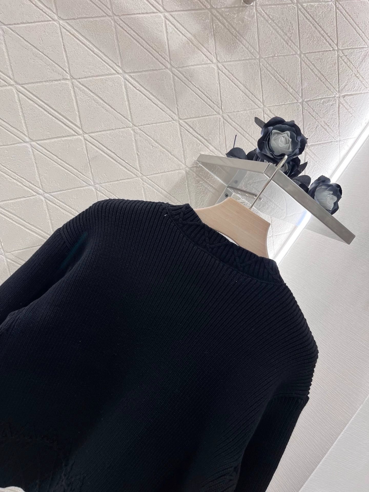 25fw  Lingge pocket knitted cardigan