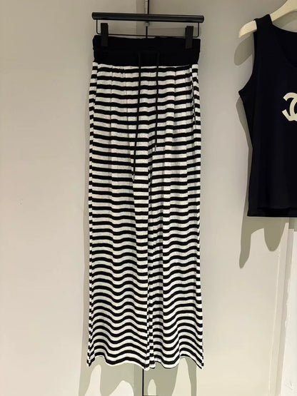 25 Summer new vest + striped pants suit