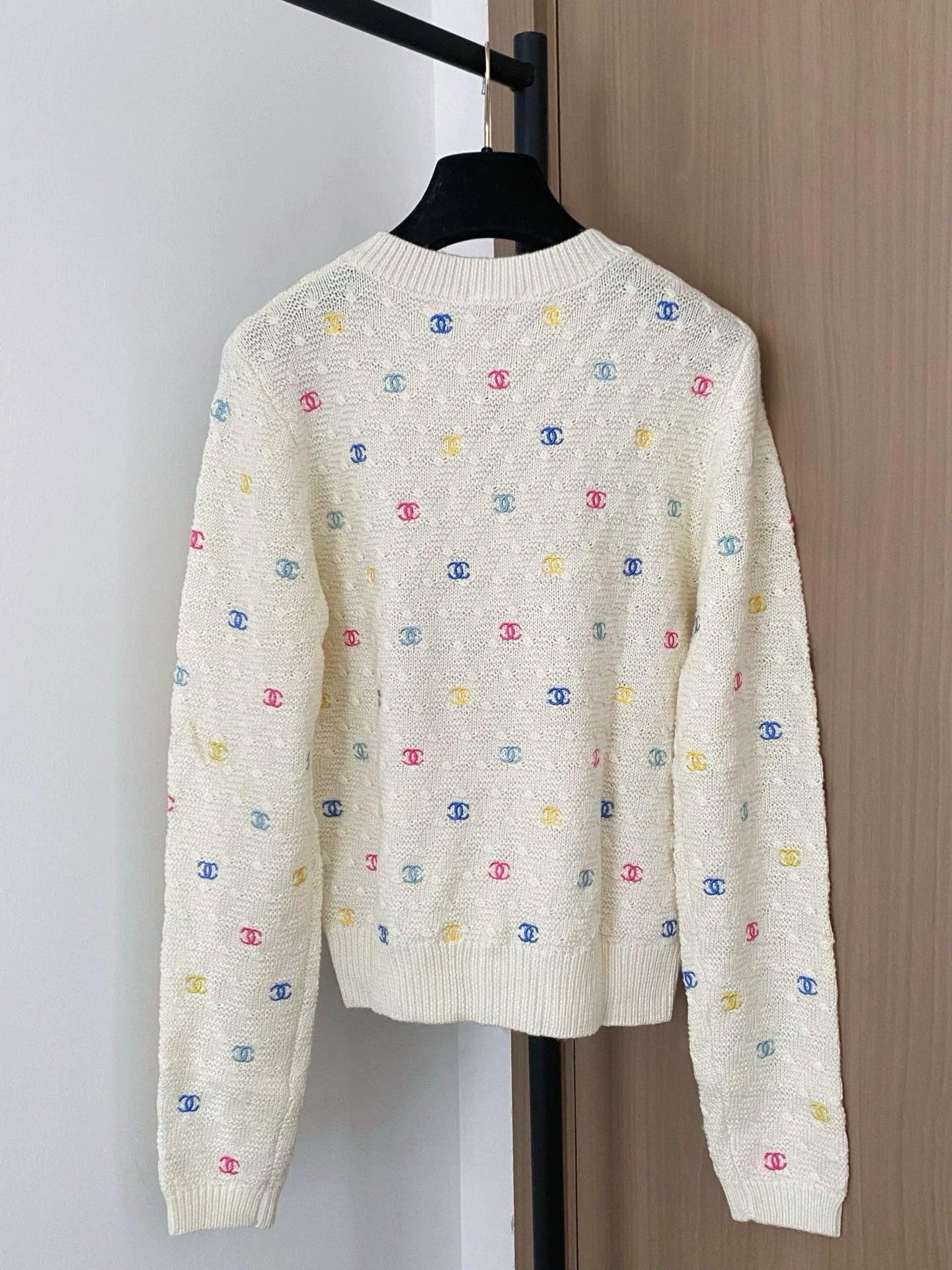 25fw new round neck embroidered knitted sweater