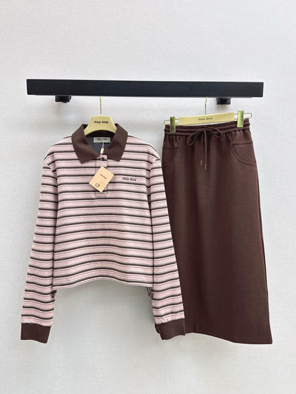 25 Striped casual suit