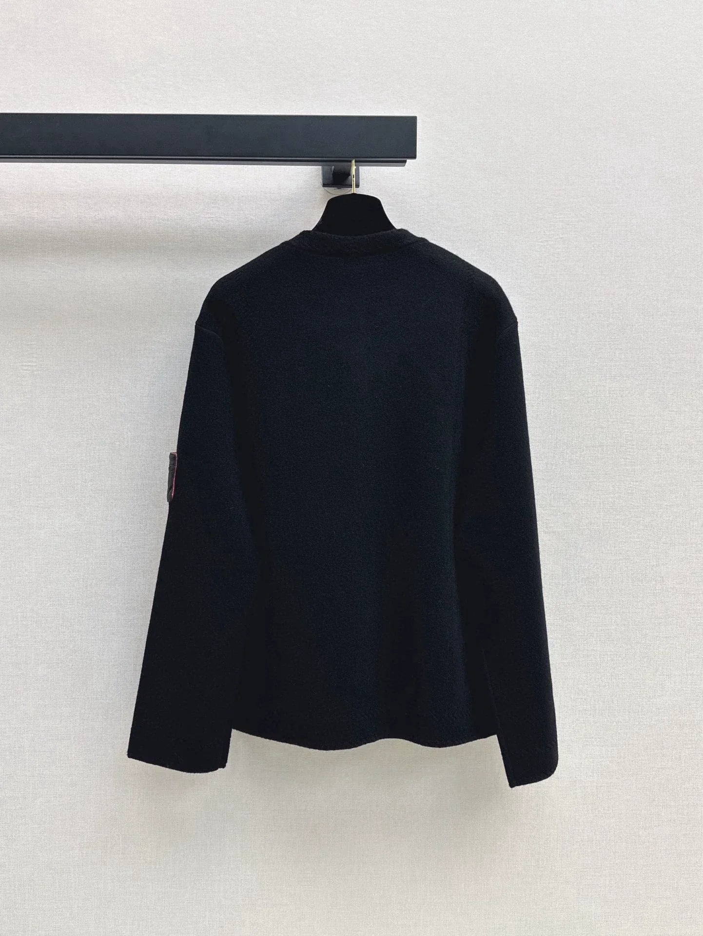 25fw Cashmere coat with quilted leather pockets