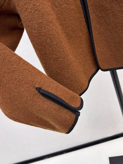 25fw Cape coat