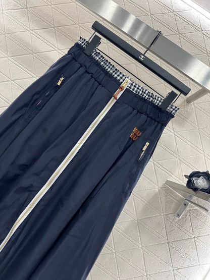 Mi 25 High-waisted zippered skirt