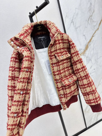 25 Skiing tweed plaid stand up collar down
