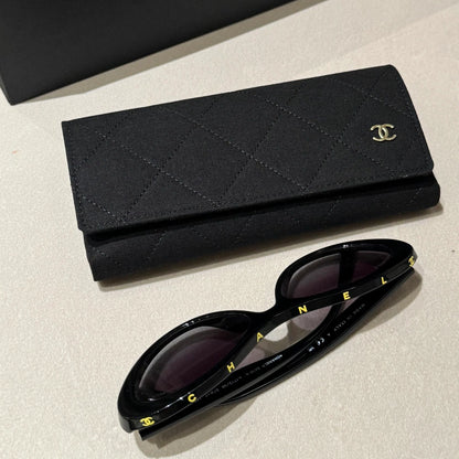 Sunglasses CH5416