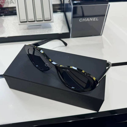 Sunglasses CH5416