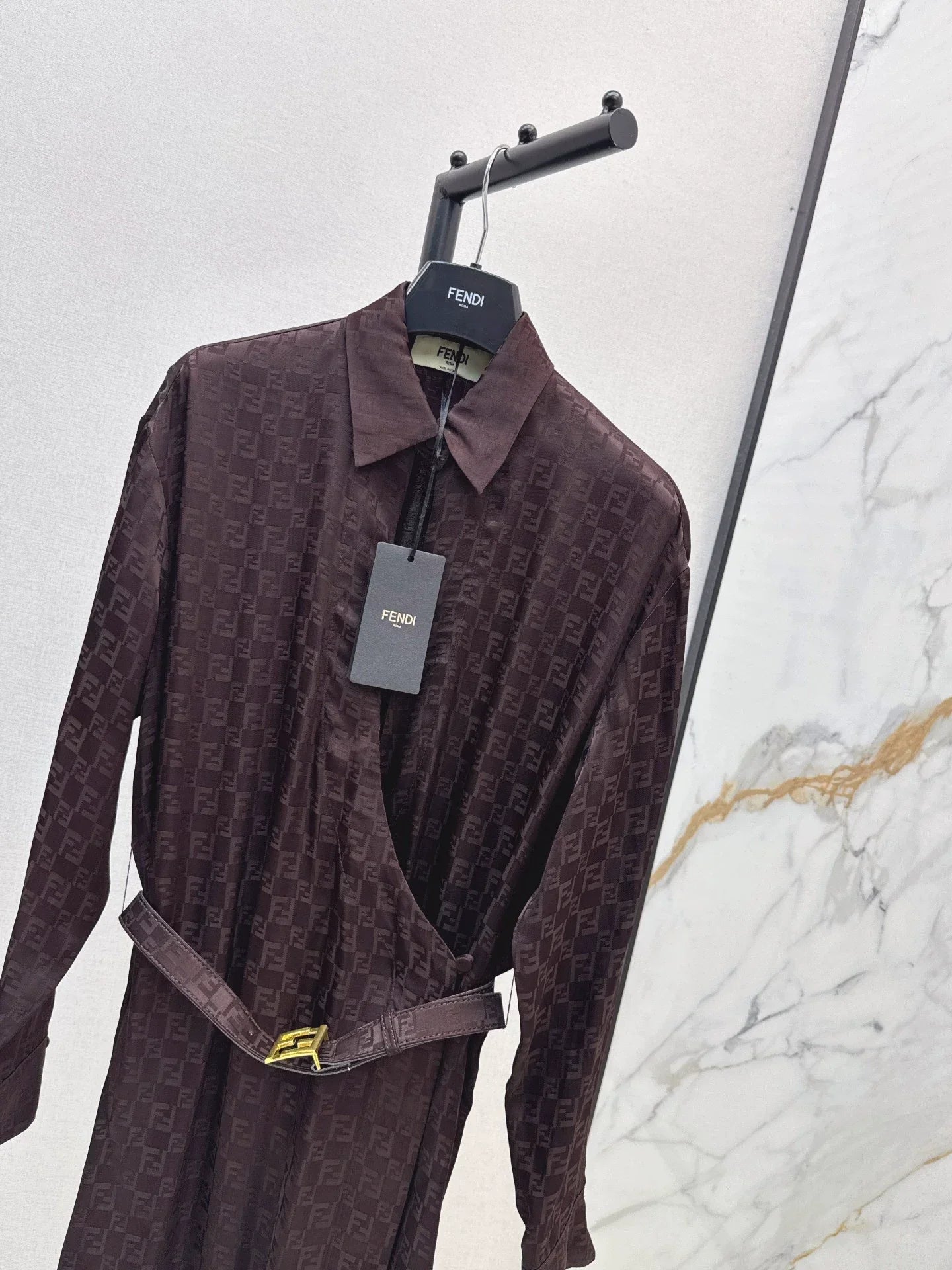 25 Jacquard cross collar waistband dress