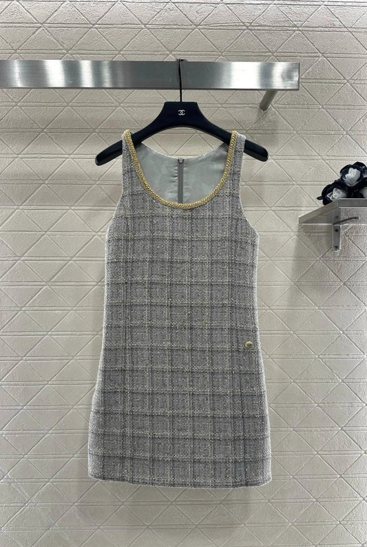 C 25 Wool woolen vest skirt