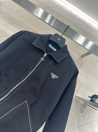 P 25 Zippered Outline Lapel Jacket