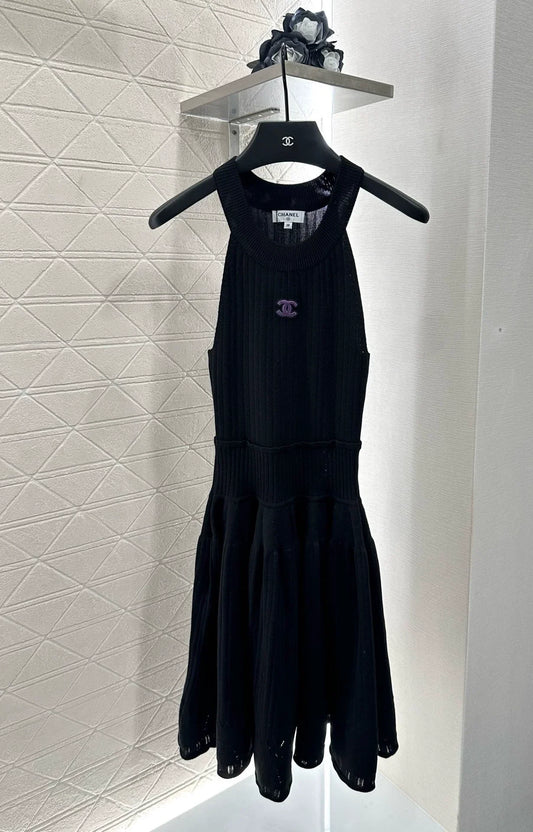 C 25 new halter neck hollow shoulder knitted vest dress