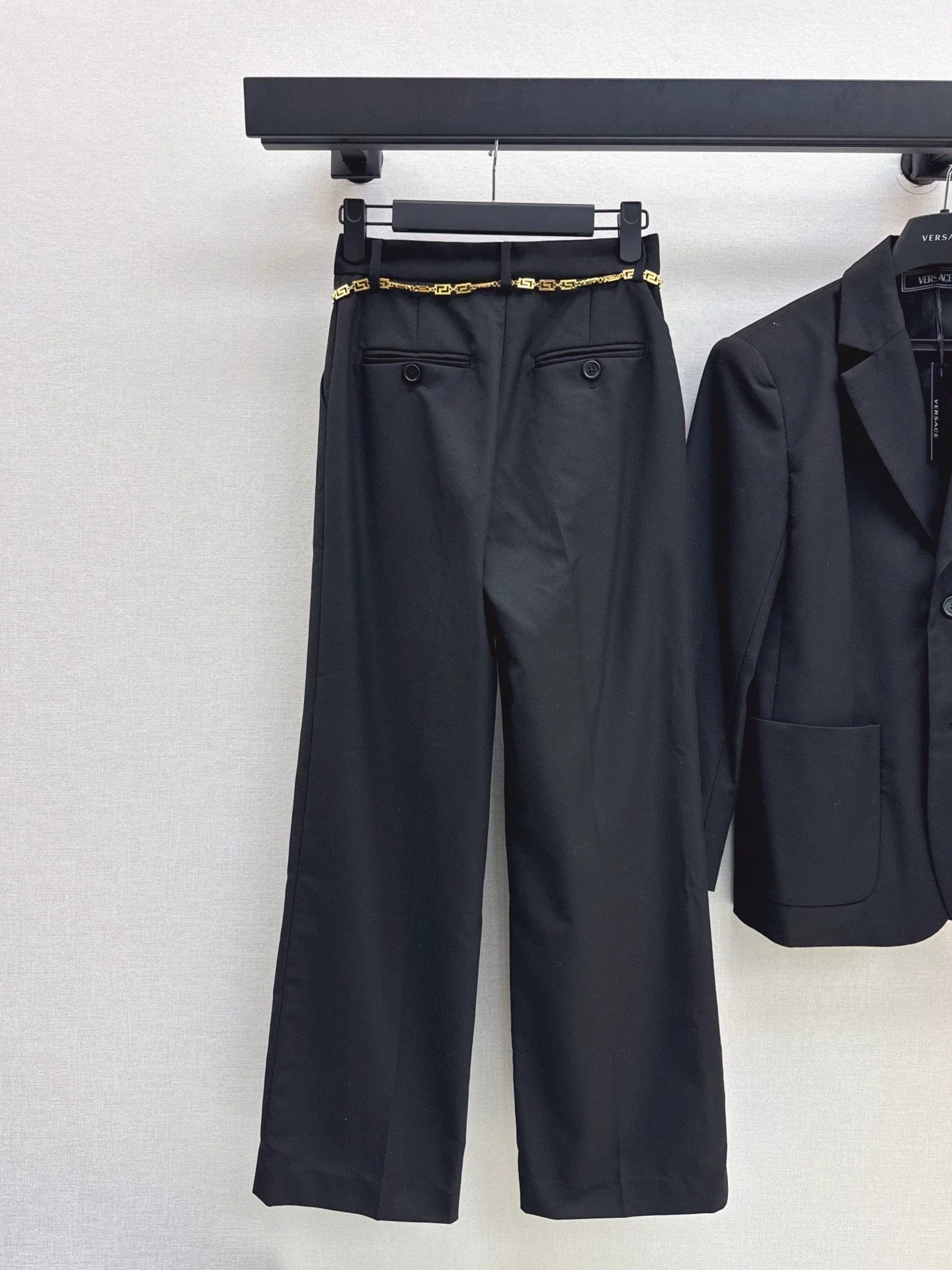 25fw Silhouette suit jacket+waist chain trousers