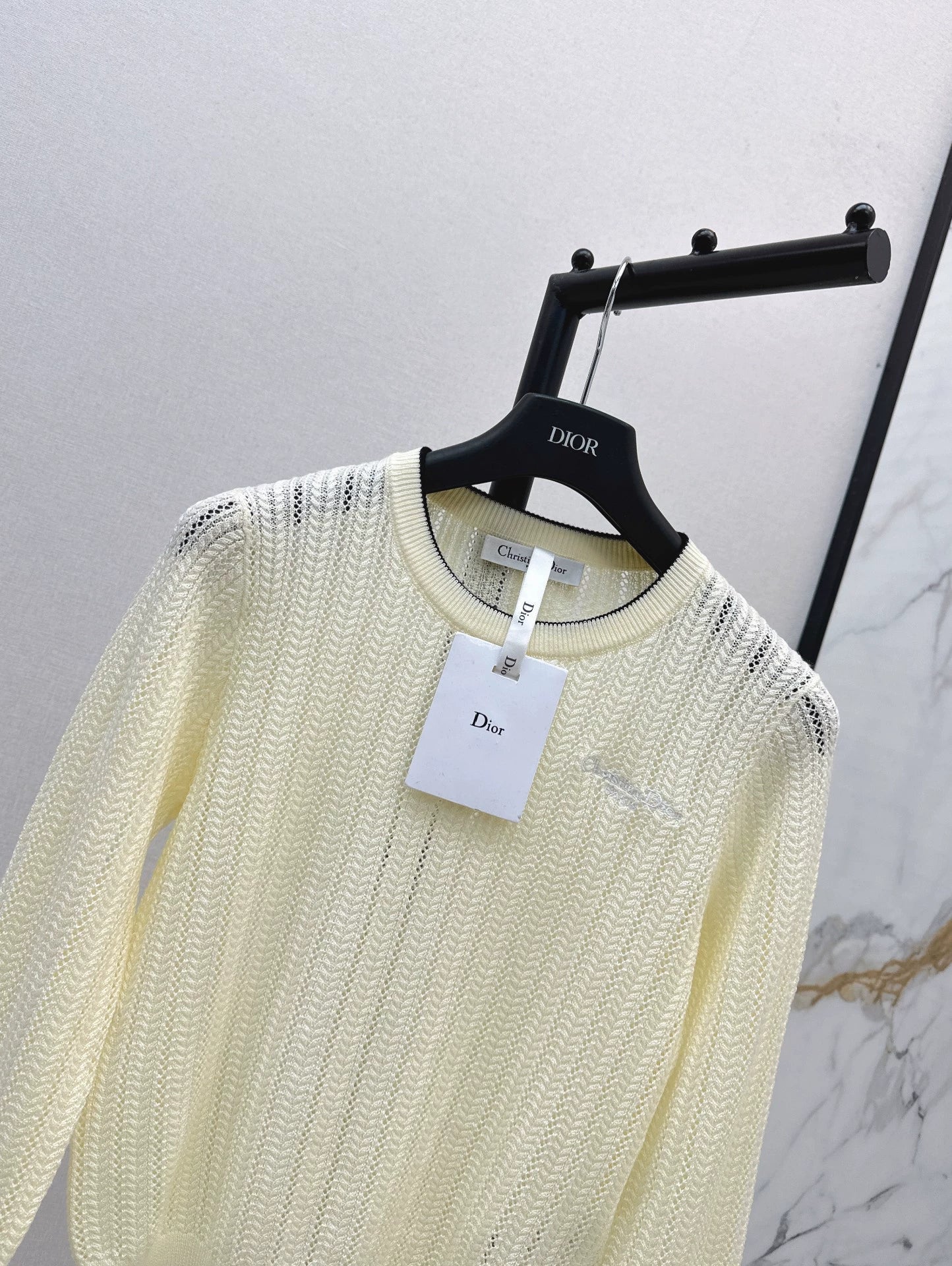 25fw Long sleeved knitted sweater