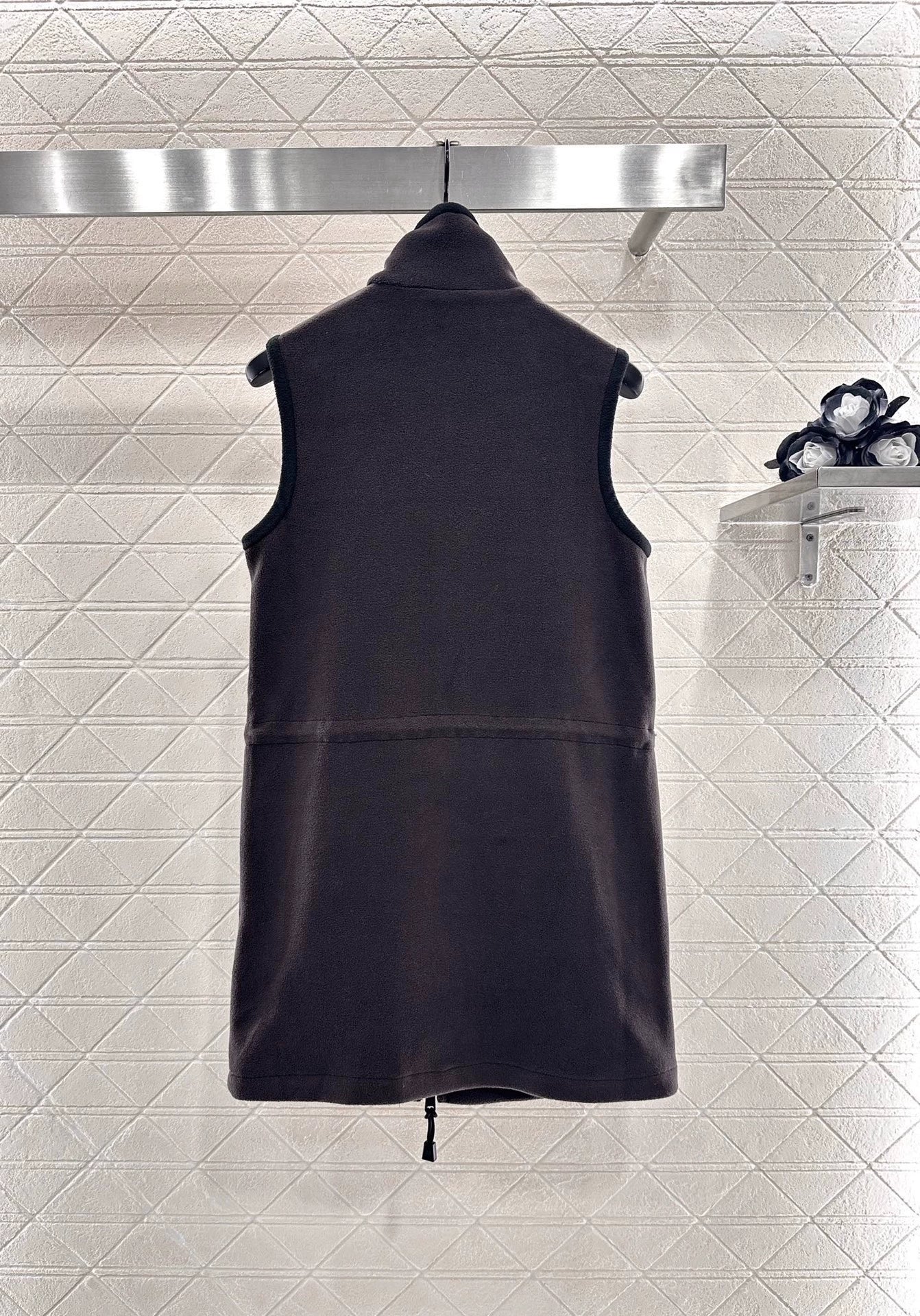 Mi 25 Zippered workwear polar fleece vest dress