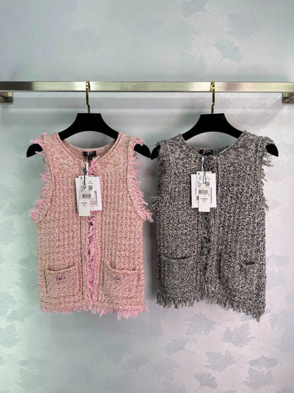 2025 fringed knitted vest