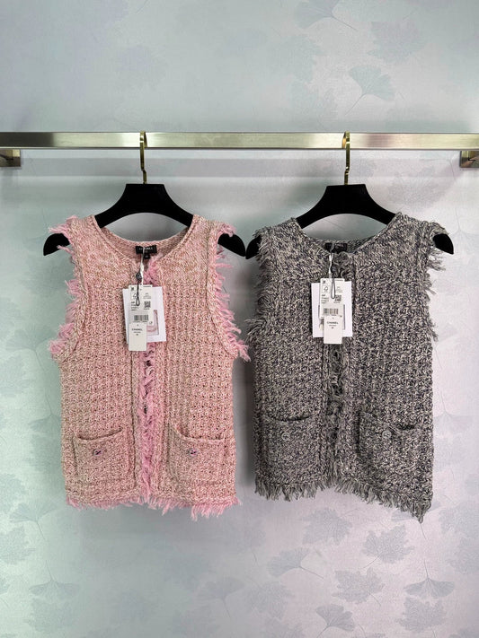 2025 fringed knitted vest
