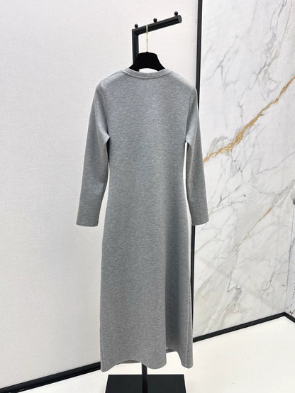 25 Hardware decoration long waist cinching dress