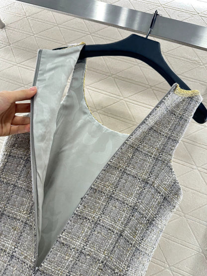 C 25 Wool woolen vest skirt