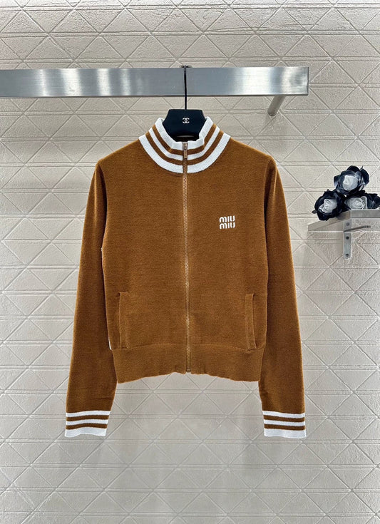 25 Casual zipper cardigan