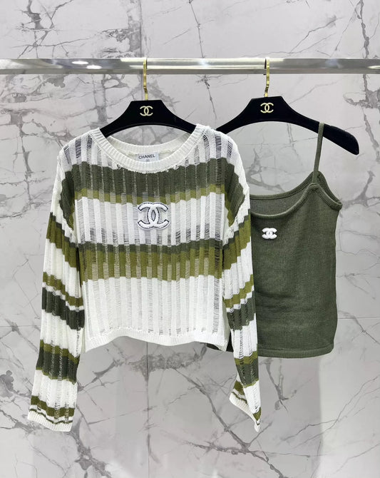 25fw Striped knitted sweater