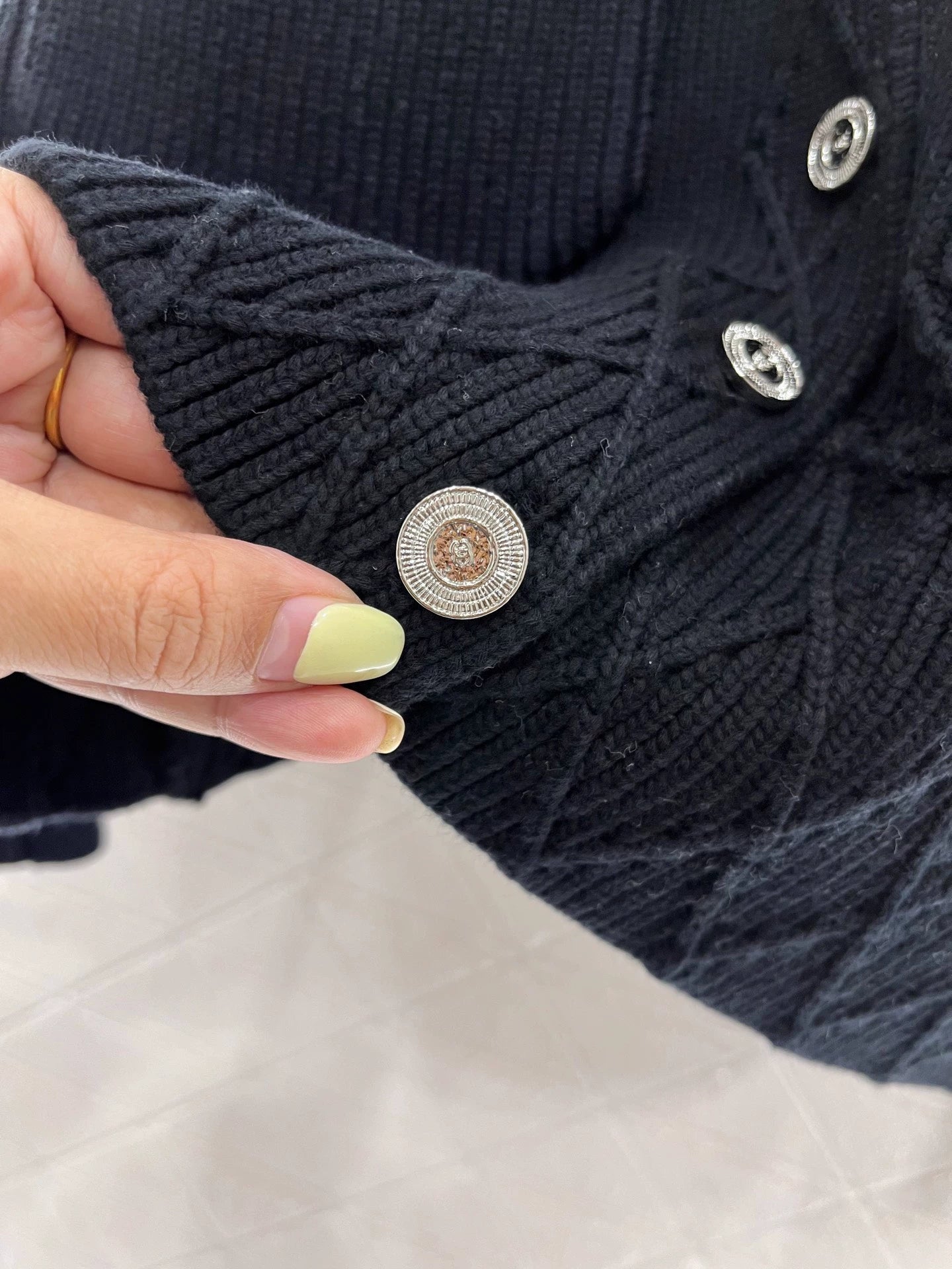 25fw  Lingge pocket knitted cardigan