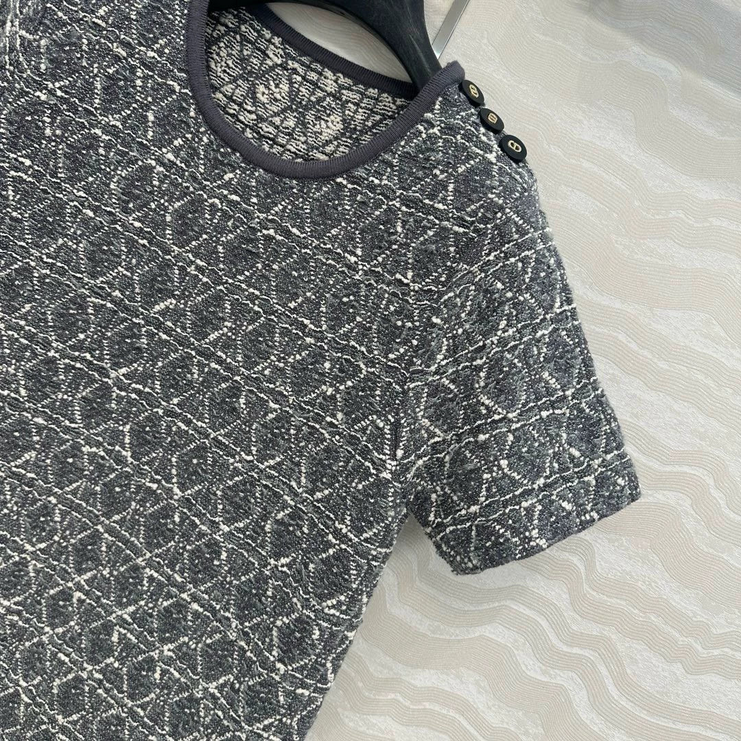 25 knitted dress