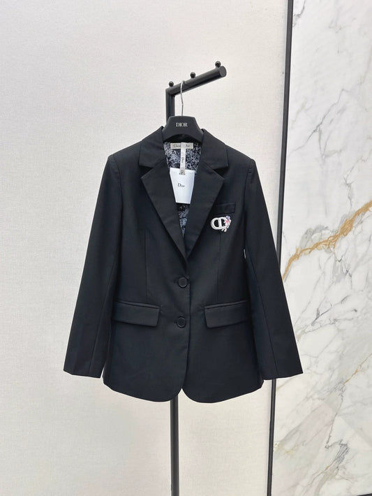 2025 Brooch suit silhouette jacket