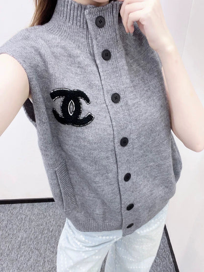 25fw Knitted vest