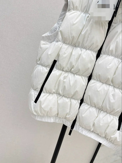 25 Collar decoration down vest